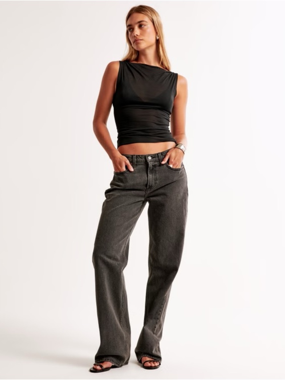 Abercrombie Baggy Low Rise Jeans in Gray | size 30/10 SHORT